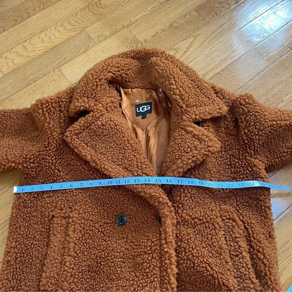 UGG Gertrude Short Teddy Coat in Chestnut Brown Sz Large Soft and cozy - Picture 8 of 13